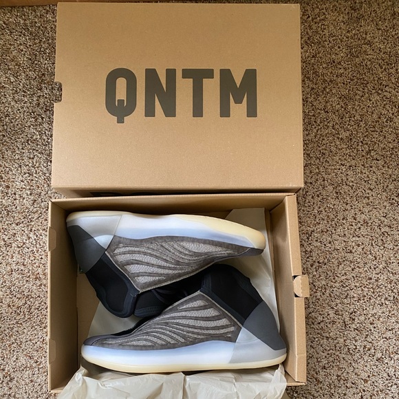 Yeezy Other - Yeezy Quantum 'Barium' 9